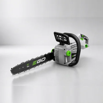 Цепная пила EGO CS1400 14 дюймов на сером фоне
