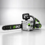 Цепная пила EGO CS1610 16 дюймов на сером фоне